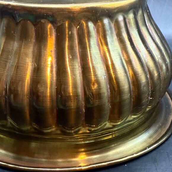 Vtg Hollywood Regency Brass Planter Fluted Gadrooned Round Cachepot Bowl - Picture 4 of 5